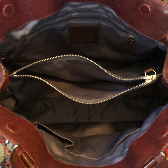 Authentic Coach Garnet Leather Handbag - Picture 5 of 9